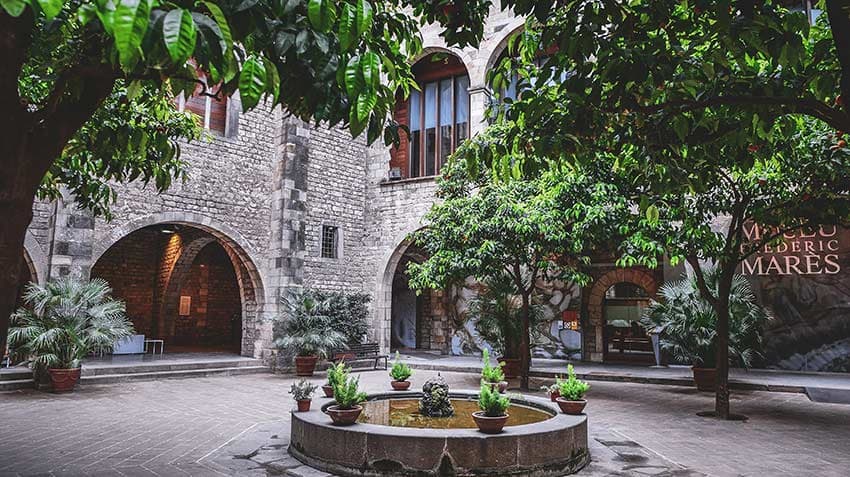 Quartier-Gothique-Barcelone68