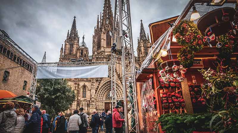 noel-barcelone-marche-sant-luccia