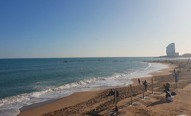 plage-barcelone-nova-icaria